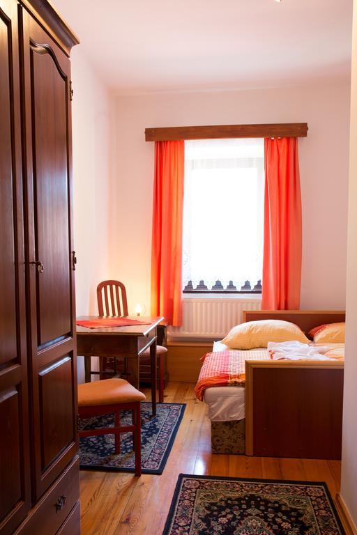 Guest House Gostisce Gacnk V Logu Cerkno Rum bild
