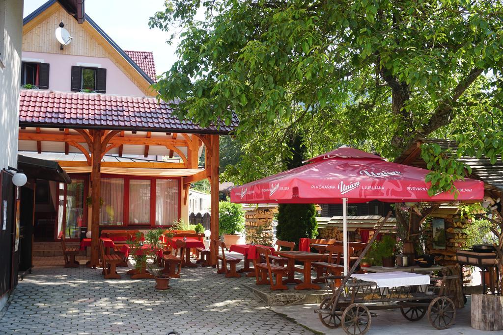 Guest House Gostisce Gacnk V Logu Cerkno Exteriör bild